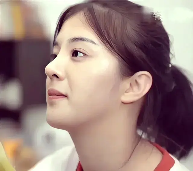 《兄妹蕉谈》全集高清无删减在线观看-林予曦校园生活成长记-4K超清修复完整版极速下载-兄妹蕉谈免费观看