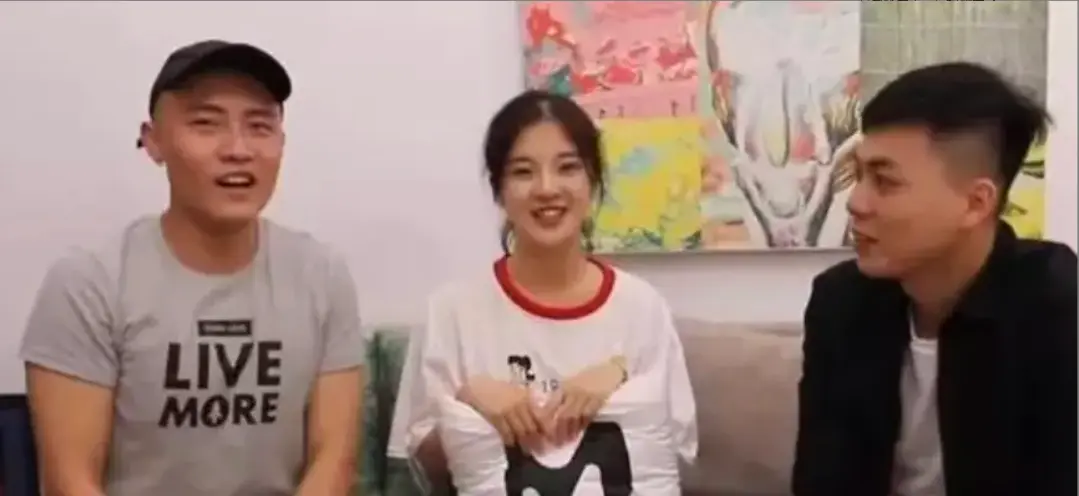 《兄妹蕉谈》未删减完整版免费在线观看-林予曦学生角色青春懵懂-夸克网盘极速下载全集资源-兄妹蕉谈蓝光超清无删版