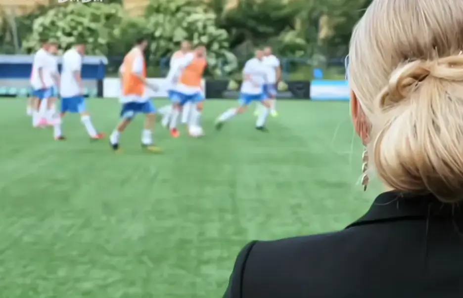 《Footballers'Moms》无删减版免费播放-法国电影《足球队的女老板们》高清完整版在线观看-足球女老板HD1080P资源